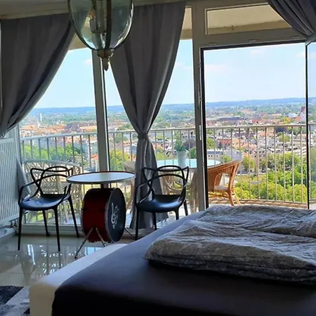 Suite-21 View Hotelturm アウグスブルク